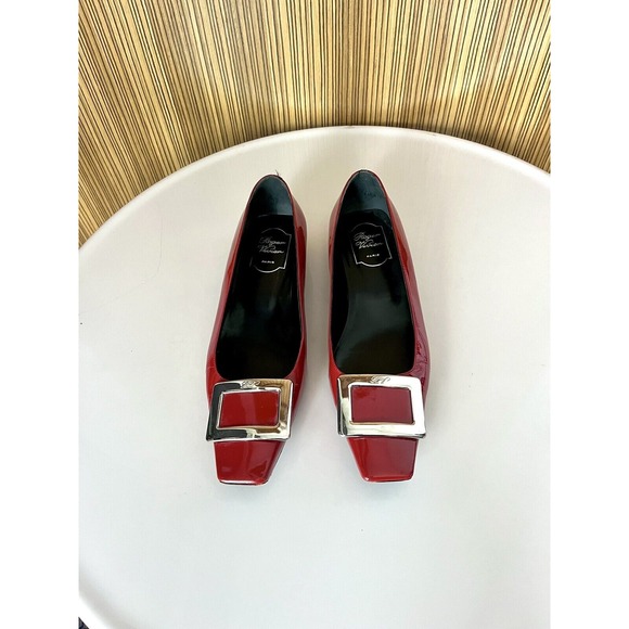 Roger Vivier $750 25mm Belle Patent Leather Low Heel Ballet Flats Red 39.5 9 - Picture 6 of 9
